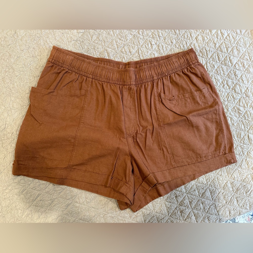 Old Navy Linen Blend Shorts